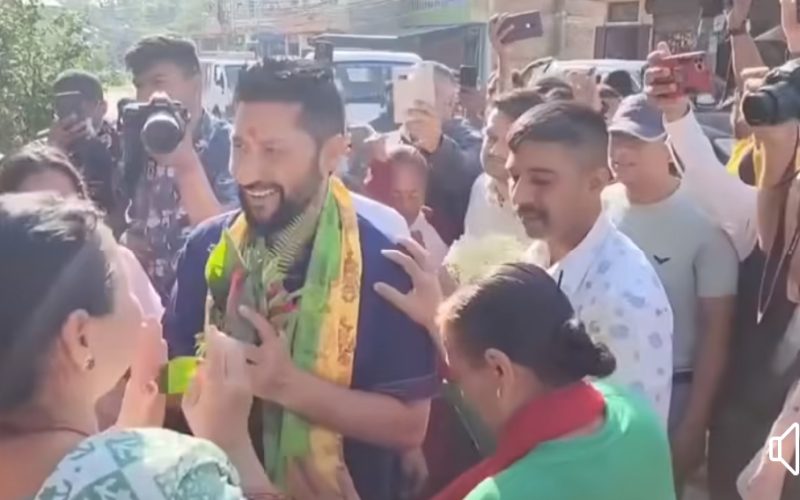 शुक्रबारनै काठमाडौं प्रहरी परिषरमा हाजिर हुने सर्तमा रबि थुनामुक्त