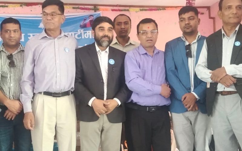 प्यूठानमा दल बदल्ने संस्कृतिको फेरि उजागर,नागरिक भन्छन्,`पुरानै साहुका नयाँ पसल´