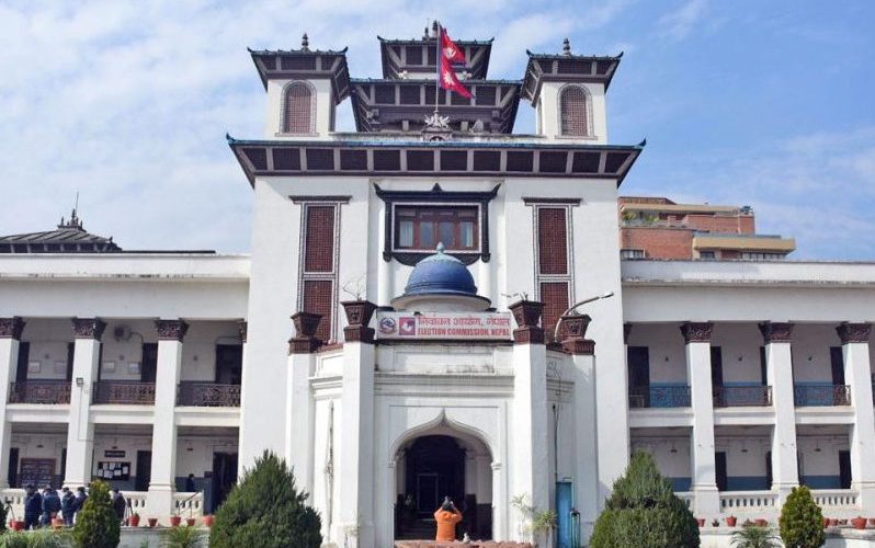 फागुन २१ को निर्वाचनको तयारीबारे निर्वाचन आयोग छलफलमा
